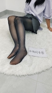 泡芙性感马油丝袜